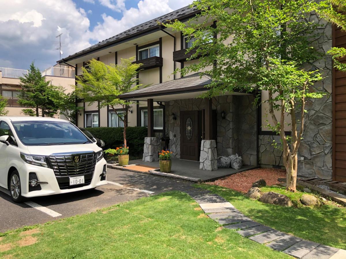 Nikko Akarinoyado Villa Revage Exteriör bild